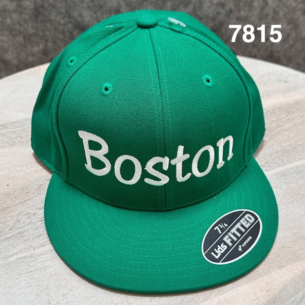 Lids Yupoong Boston Fitted Hat Green White Embroidered Flat Brim Size 7 3/4